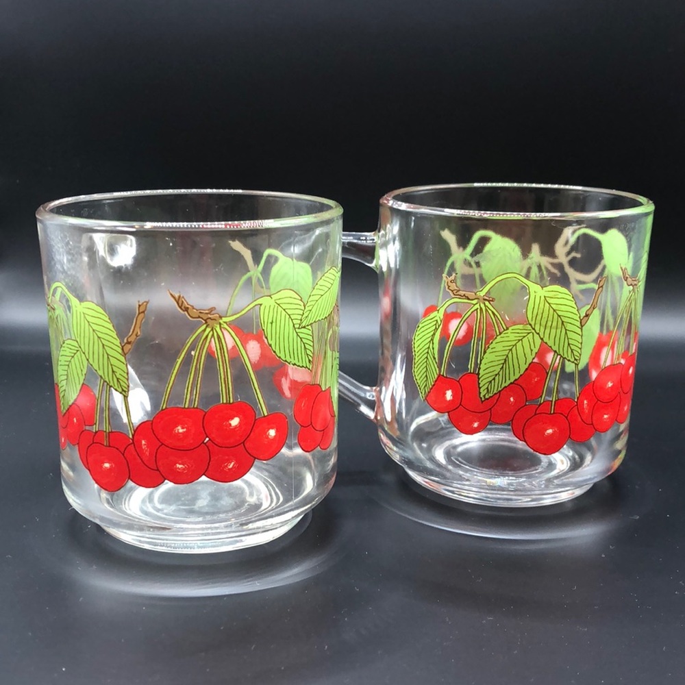 Vintages drinking glasses